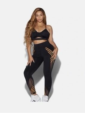 Adidas x Ivy Park 3-Stripes Tights - Women’s size M